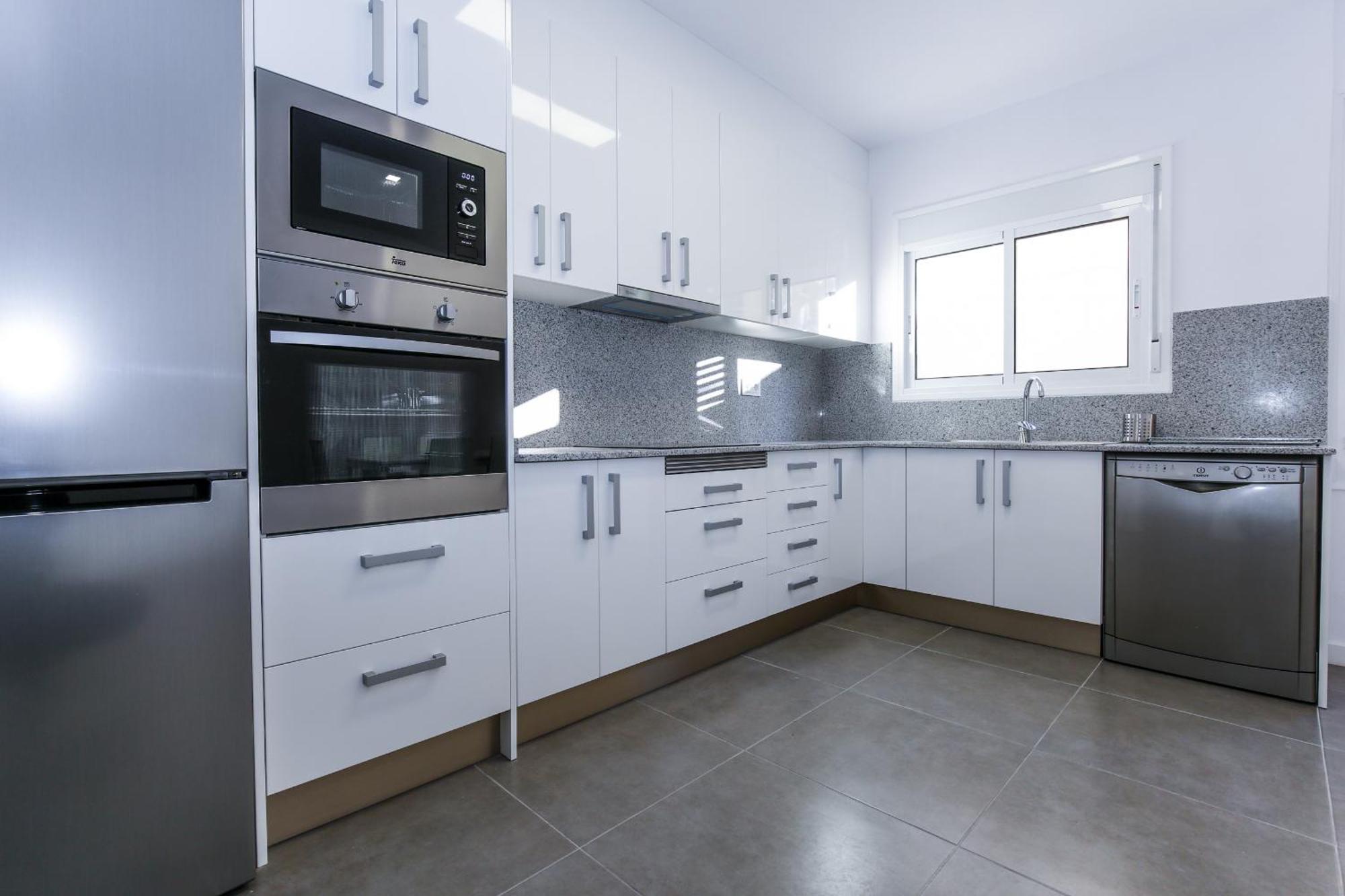 New Queens 1B Planetcostadorada Salou Exterior photo
