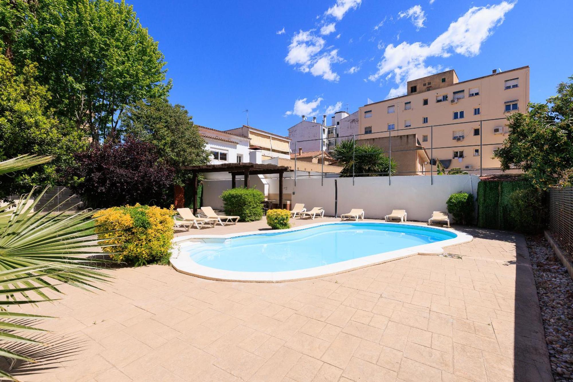 New Queens 1B Planetcostadorada Salou Exterior photo